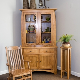 Simply Amish Aspen Hutch Rocker and Plant Stand (002)