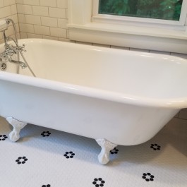 Clark-Claw-Foot-Tub
