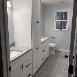 Lindquist-2nd-Bath-3