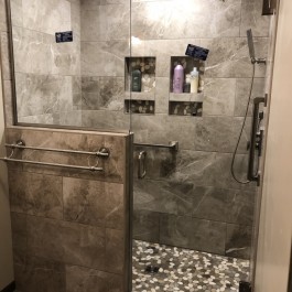 Rohrbach-Shower-1